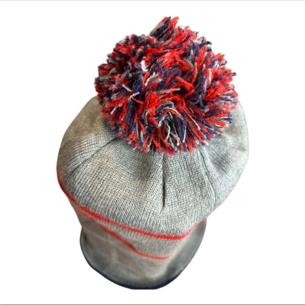 Tommy Hilfiger Men’s Gray, Red and Navy Blue Knit Winter Pom Beanie